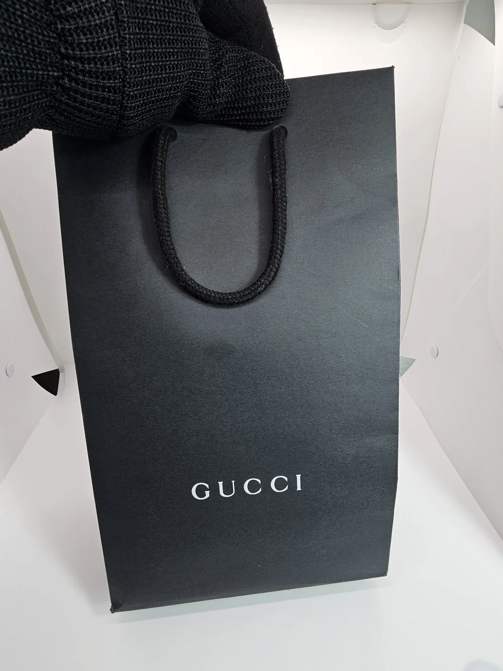 Gucci White Quilted Mini Wallet with Gold Accent - Picture 13 of 16